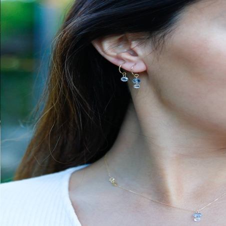 Pendientes Aro con Circonita color Blanca en Oro de 9K