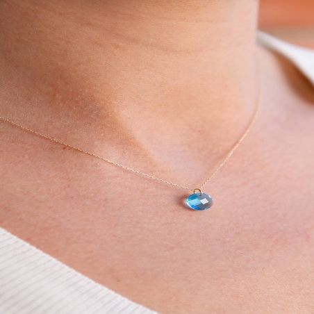 Blue Zirconia Pendant in 9K Gold