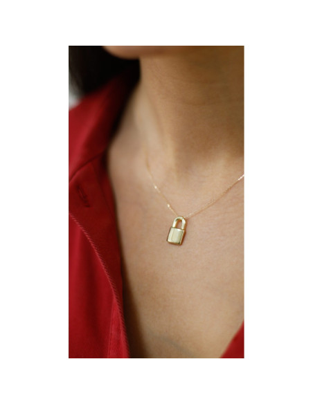 Colgante Candado en Oro de 9K